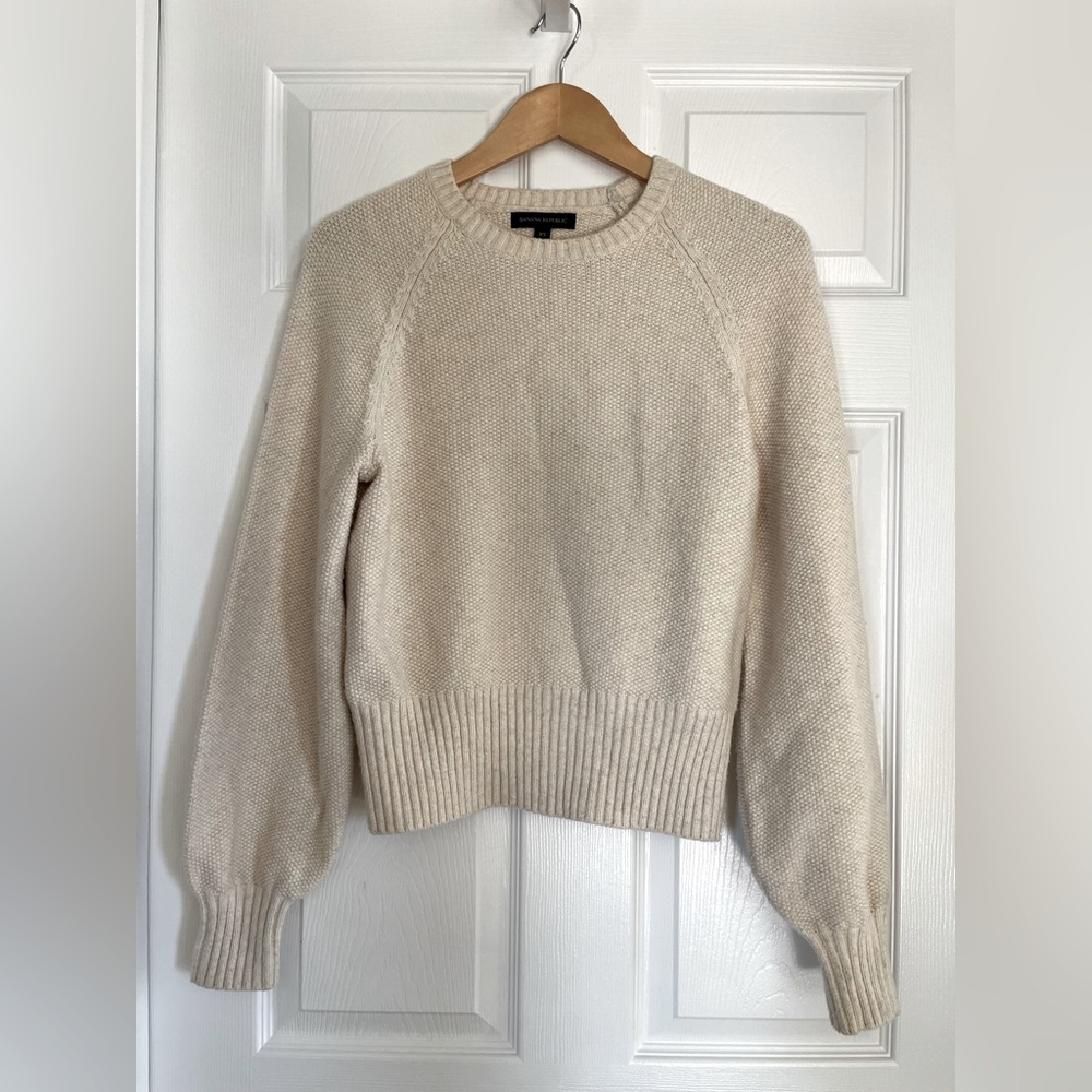 Banana Republic Cashmere blend ivory puff sleeve neck minimalist sweater 2023